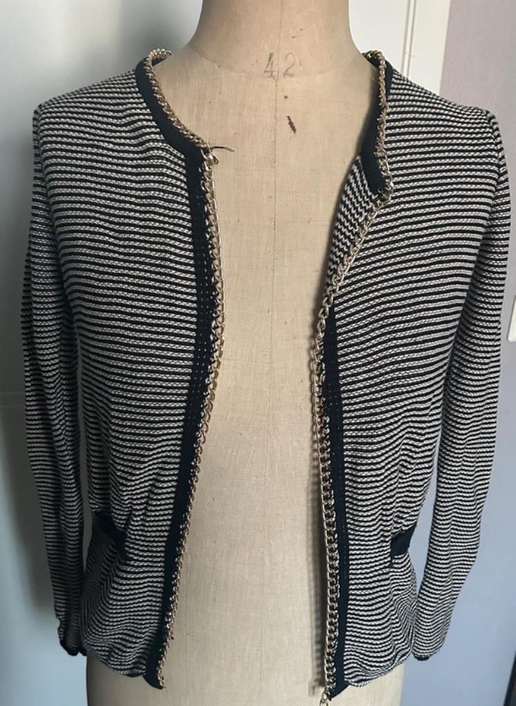 Gilet van Atmosphere, Verzenden