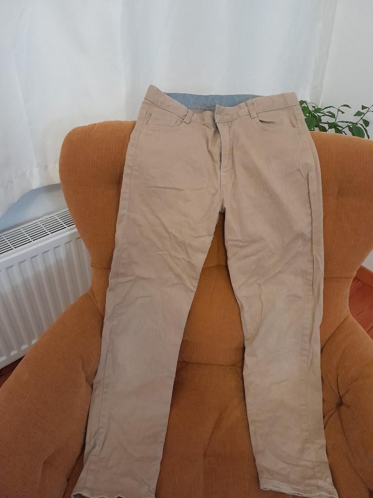Broek voor jongens 1112 jaar, Kleding | Heren, Broeken en Pantalons, Zo goed als nieuw, Beige, Ophalen of Verzenden
