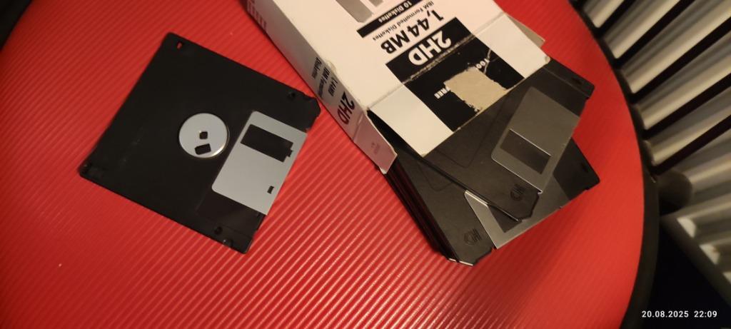 Diskette 2HD 1,44 MB, Computers en Software, Ophalen of Verzenden