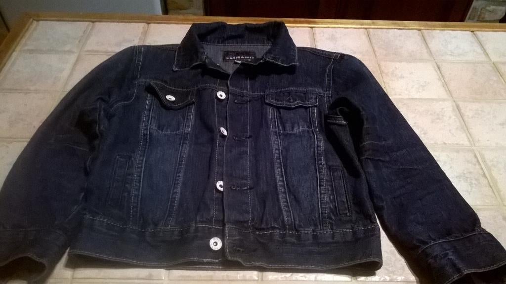jeansjas jongen maat 122 - jas, Ophalen of Verzenden, Zo goed als nieuw, Jongen, Jas