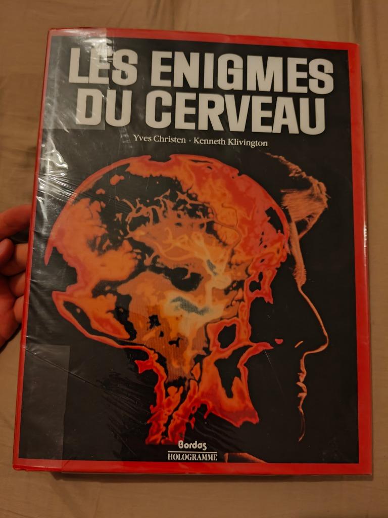 livre Les Enigmes du cerveau - papier glacé 245 pages, Enlèvement ou Envoi, Comme neuf, Psychologie expérimentale ou Neuropsychologie
