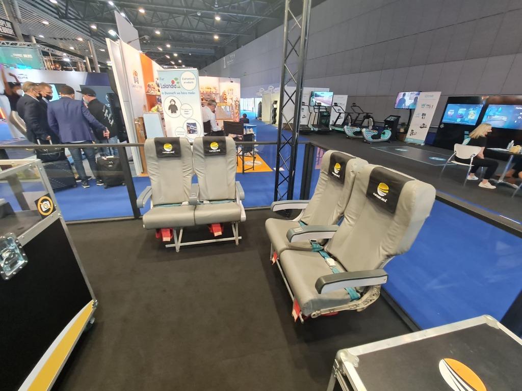 Luxe vliegtuigstoelen uit ATR 42, Verzamelen, Luchtvaart en Vliegtuigspotten, Ophalen, Gebruikt, Overige typen