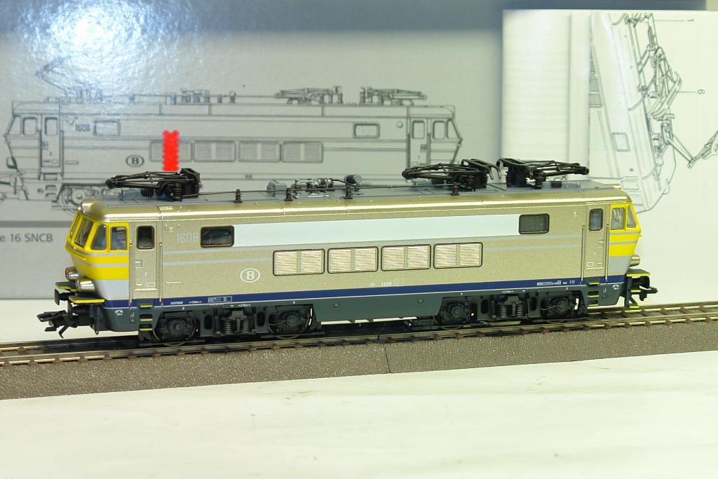 MARKLIN 37632 MOTRICE 1608 SNCB NMBS DIGITAL "SOUND", Enlèvement ou Envoi, Courant alternatif, Comme neuf, Locomotive