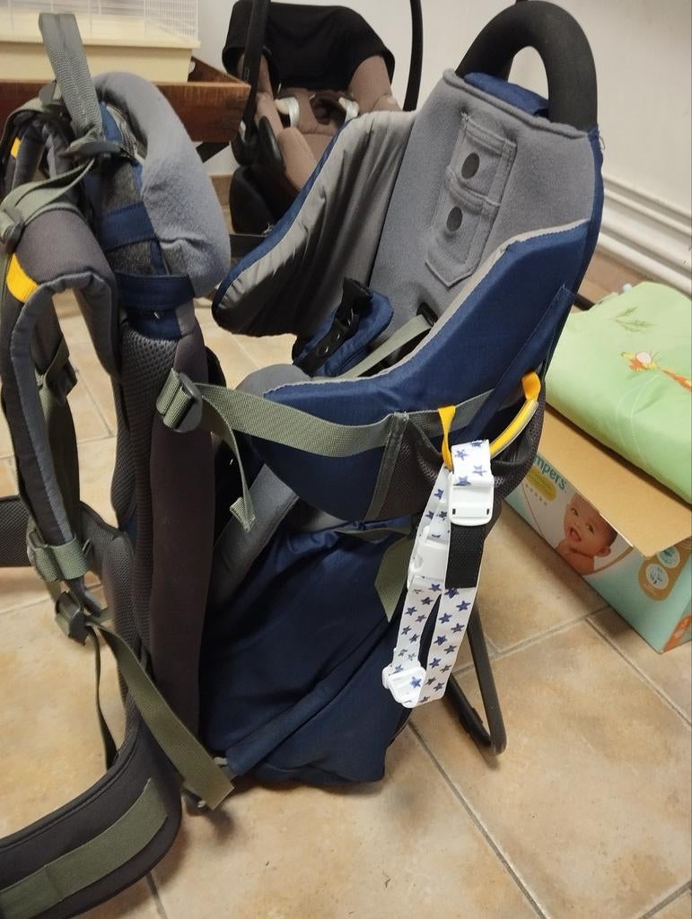 Porte bébé randonnée, Enfants & Bébés, Porte-bébés & Écharpe porte bébé, Enlèvement
