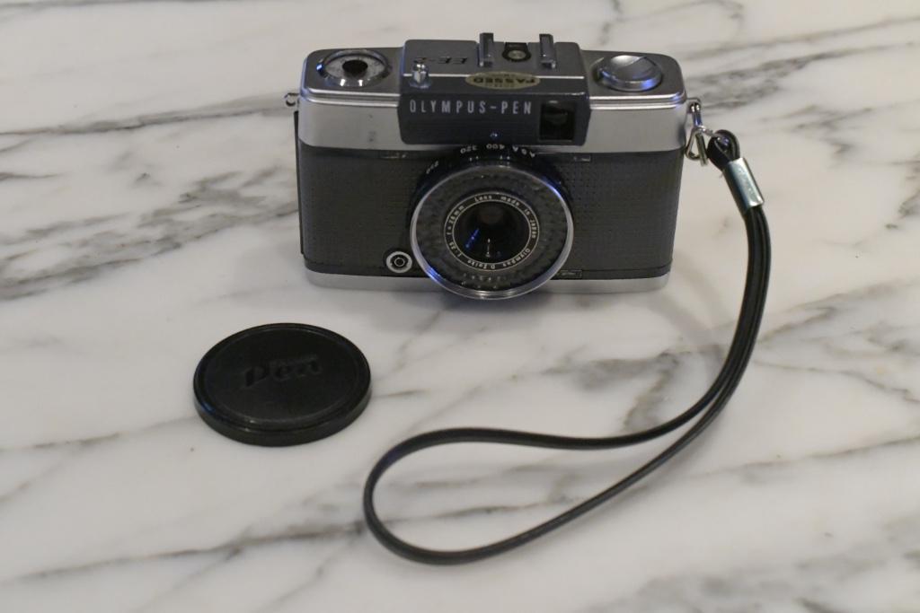 Olympus -Pen EE-2, Collections, Appareils photo & Matériel cinématographique, Appareils photo, 1980 à nos jours, Enlèvement ou Envoi