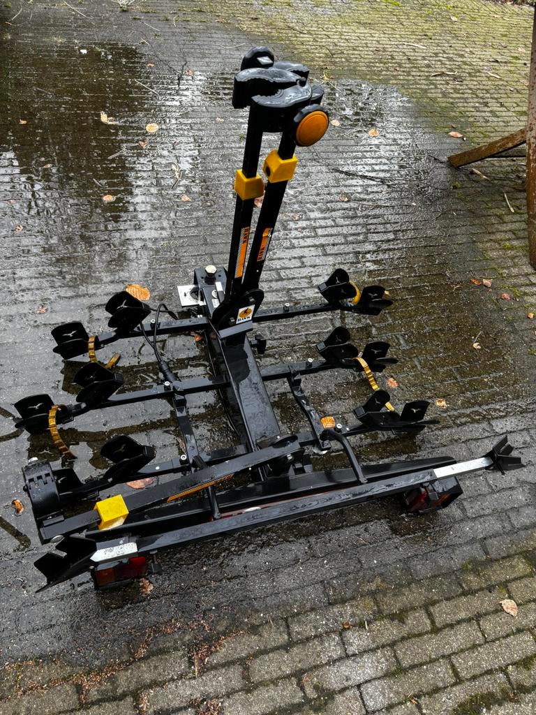 Fietsenrek van het merk Hawk, Enlèvement, Utilisé