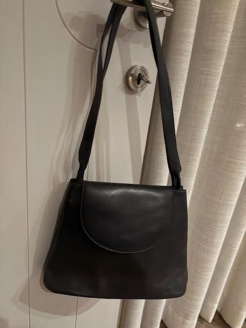 Handtas Olivier Strelli vintage, Handtassen en Accessoires, Tassen | Damestassen, Ophalen of Verzenden, Zo goed als nieuw, Zwart