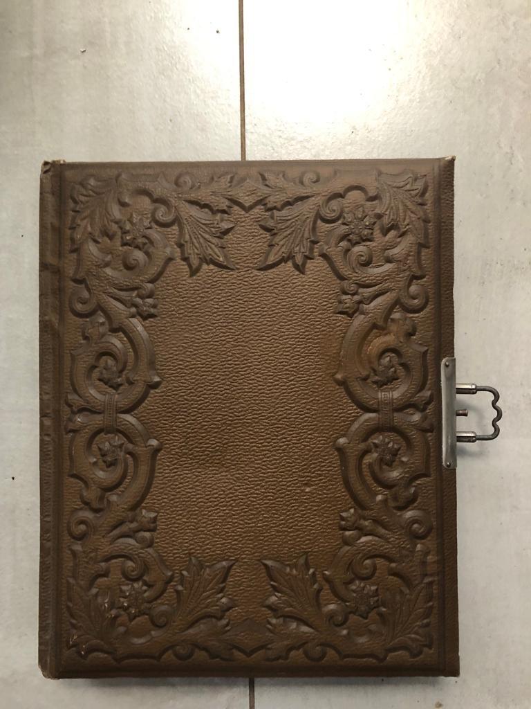 Oud album oude afbeeldingen, Verzenden