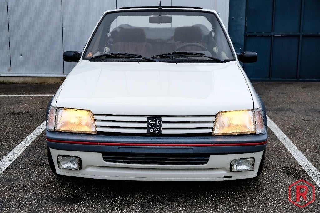 Peugeot 205 CTI Ancêtrer 1.6 102 ch, 75 kW, Entreprise, Cabriolet, Boîte manuelle