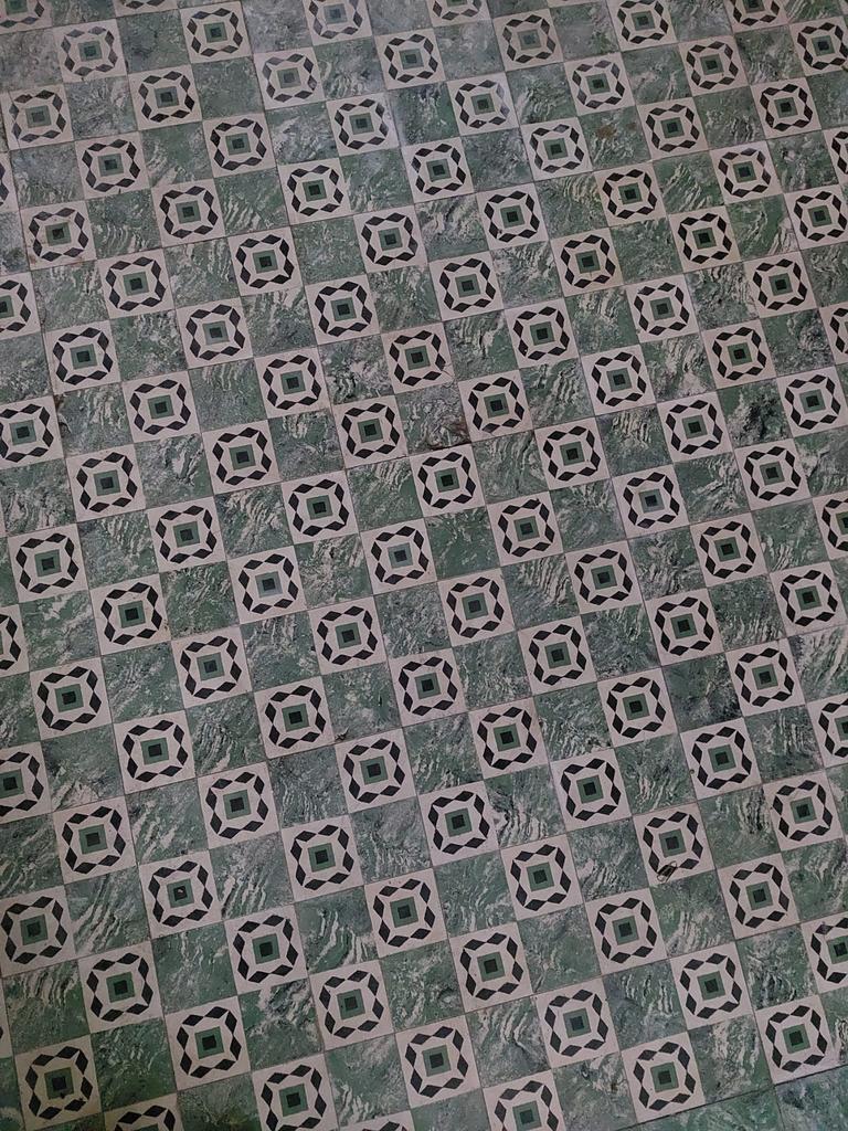 Antieke vloer, Doe-het-zelf en Bouw, Ophalen, Gebruikt