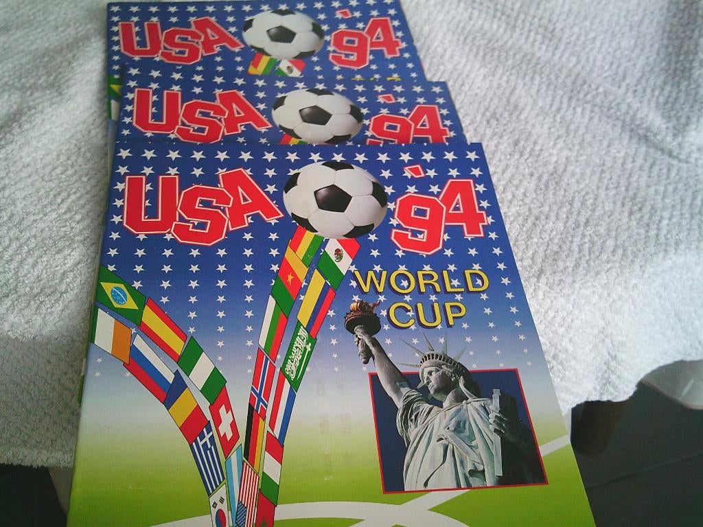 3 lege boeken WK USA 94, Enlèvement ou Envoi, Comme neuf