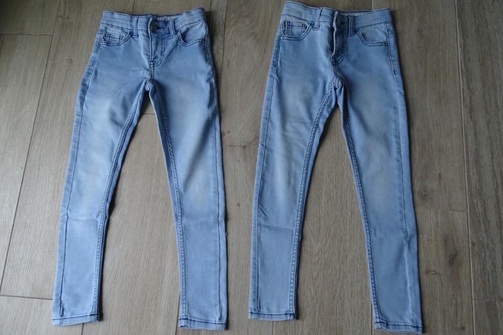 Set van 2 identieke jeansbroeken meisje Hema skinny fit 122, Kinderen en Baby's, Kinderkleding | Maat 122, Broek, Meisje, Ophalen of Verzenden