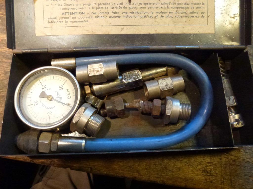 compressomètre moteur Essence et  Diesel de marque BEM, Enlèvement ou Envoi, Utilisé