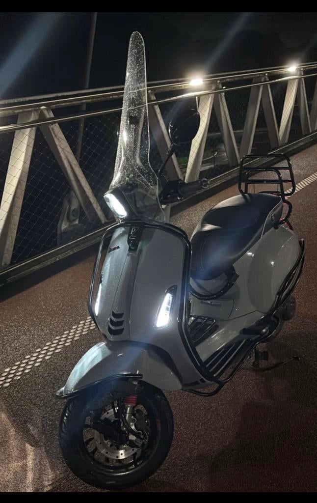 Vespa sprint 80cc full malossi, Comme neuf, Enlèvement, Classe A (25 km/h), Essence