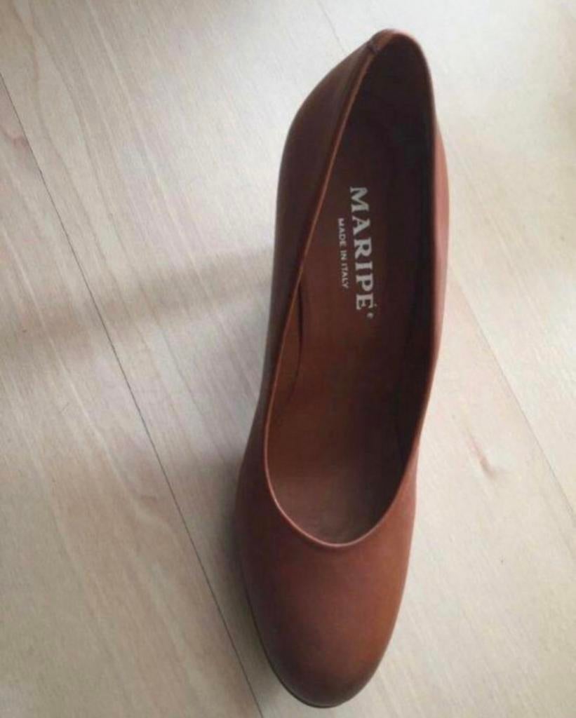 Pompe à cognac Maripé taille 39,5, Enlèvement ou Envoi, Comme neuf, Brun, Escarpins