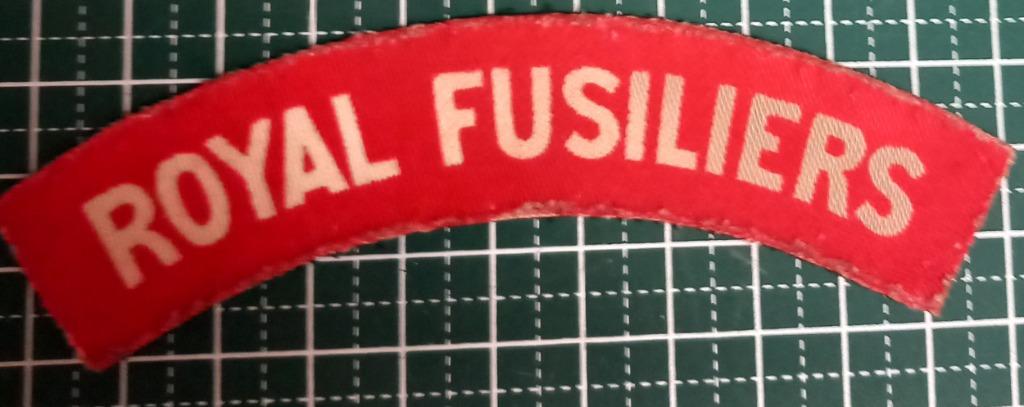 TITRE D'ÉPAULE BRITANNIQUE ROYAL FUSILIERS, Collections, Enlèvement ou Envoi, Armée de terre, Emblème ou Badge