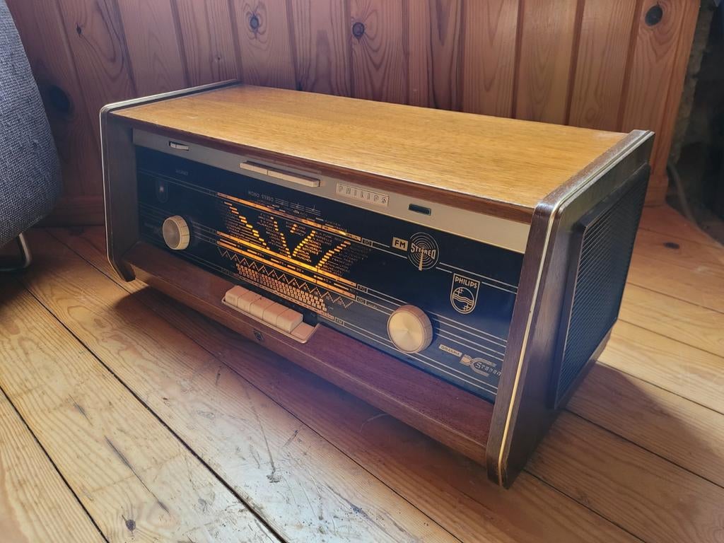Vintage Philips radio, Antiquités & Art, Envoi
