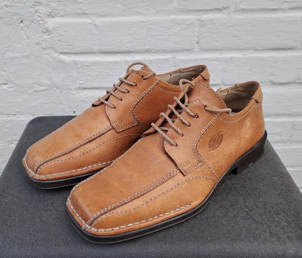 lederen herenschoenen maat 41 Dockers, Kleding | Heren, Schoenen, Bruin, Ophalen of Verzenden, Zo goed als nieuw, Veterschoenen