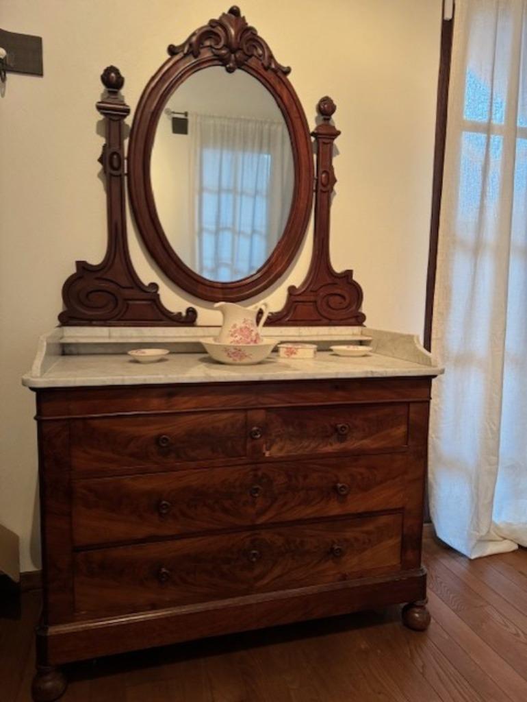 Commode ancienne, Antiquités & Art, Antiquités | Meubles | Armoires, Enlèvement