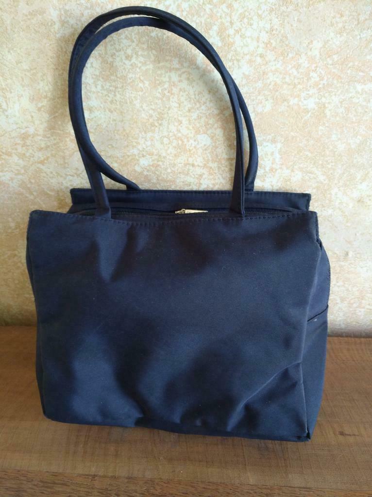 Sac léger compact multipoche bleu aviateur, Bijoux, Sacs & Beauté, Enlèvement, Neuf, Bleu