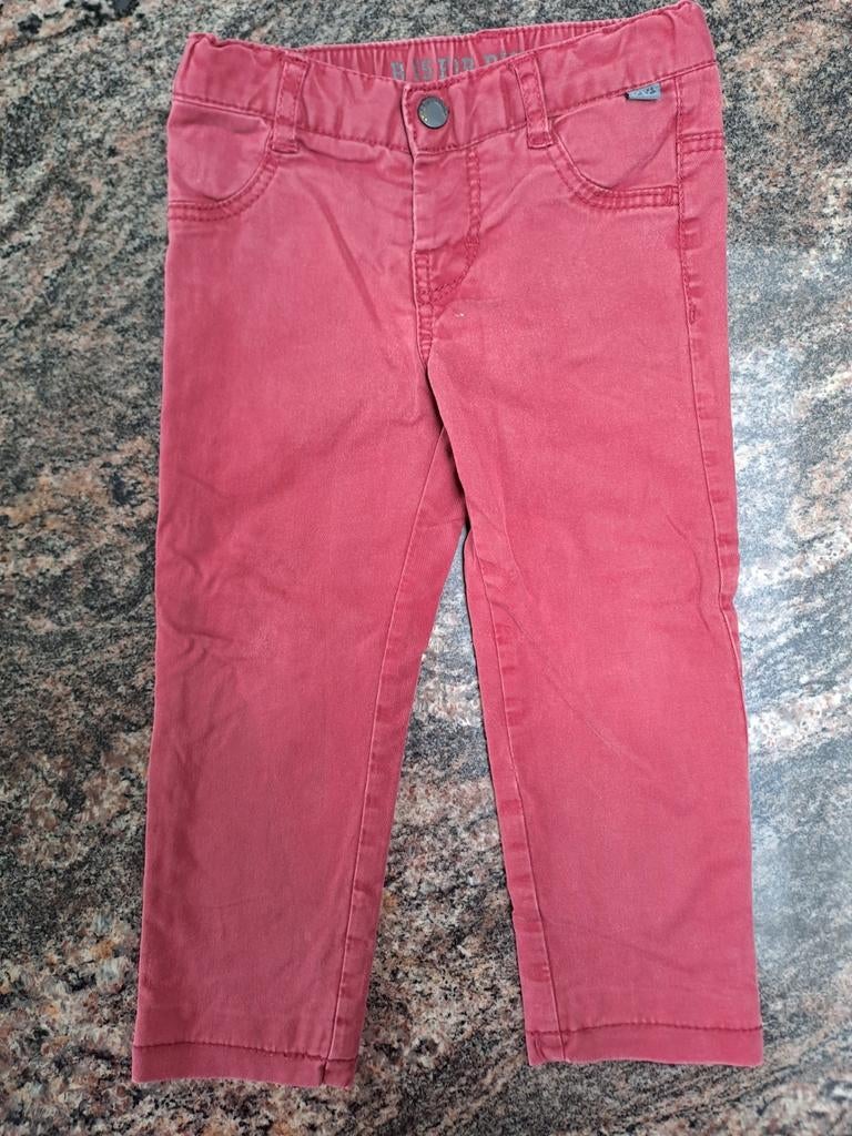 Mt 86 Bordeaux chinobroek, Kinderen en Baby's, Babykleding | Maat 86, Gebruikt, Broekje, Jongetje of Meisje, JBC