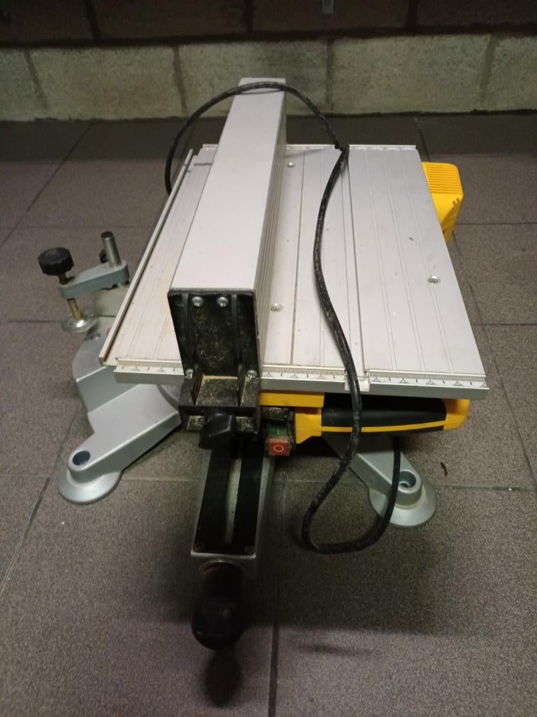 Zaagmachine power plus, Bricolage & Construction, Outillage | Scies mécaniques, Enlèvement, Comme neuf