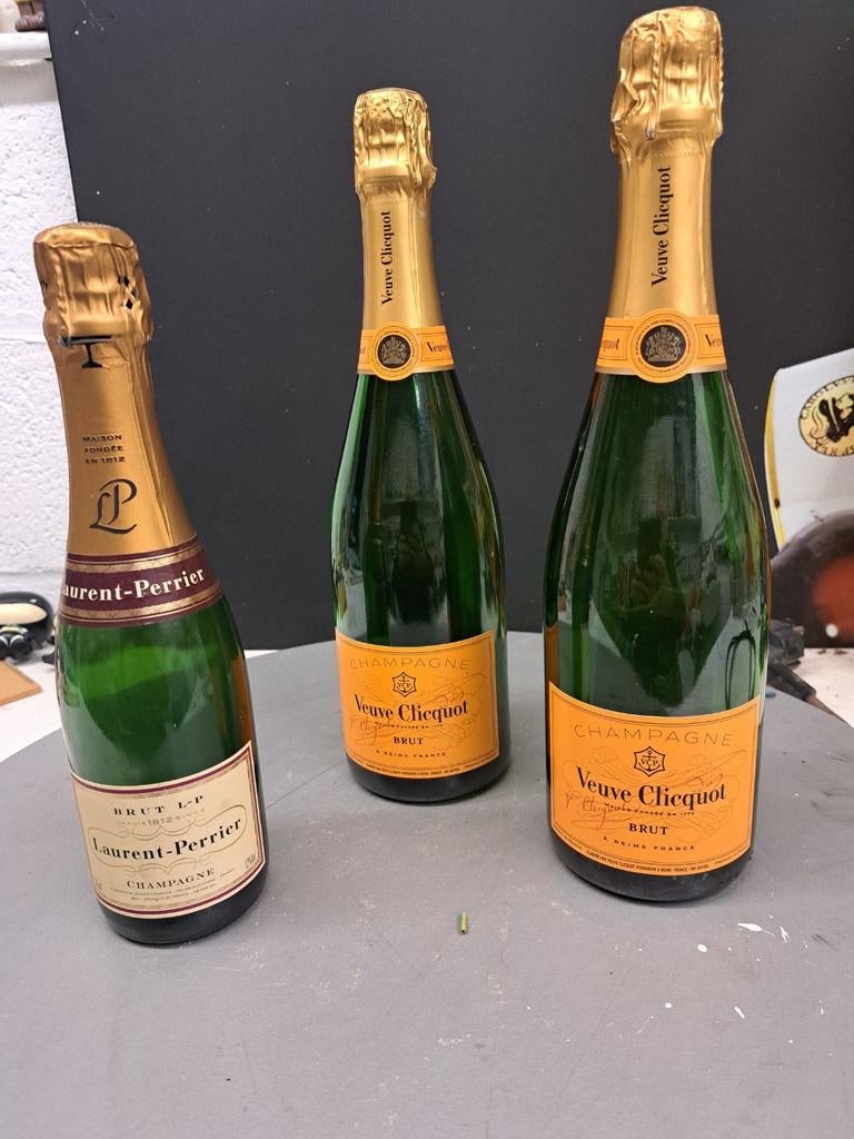 Dummy flessen Champagne Veuve cliquot, laurent perrier, Ophalen of Verzenden, Zo goed als nieuw, Frankrijk, Champagne
