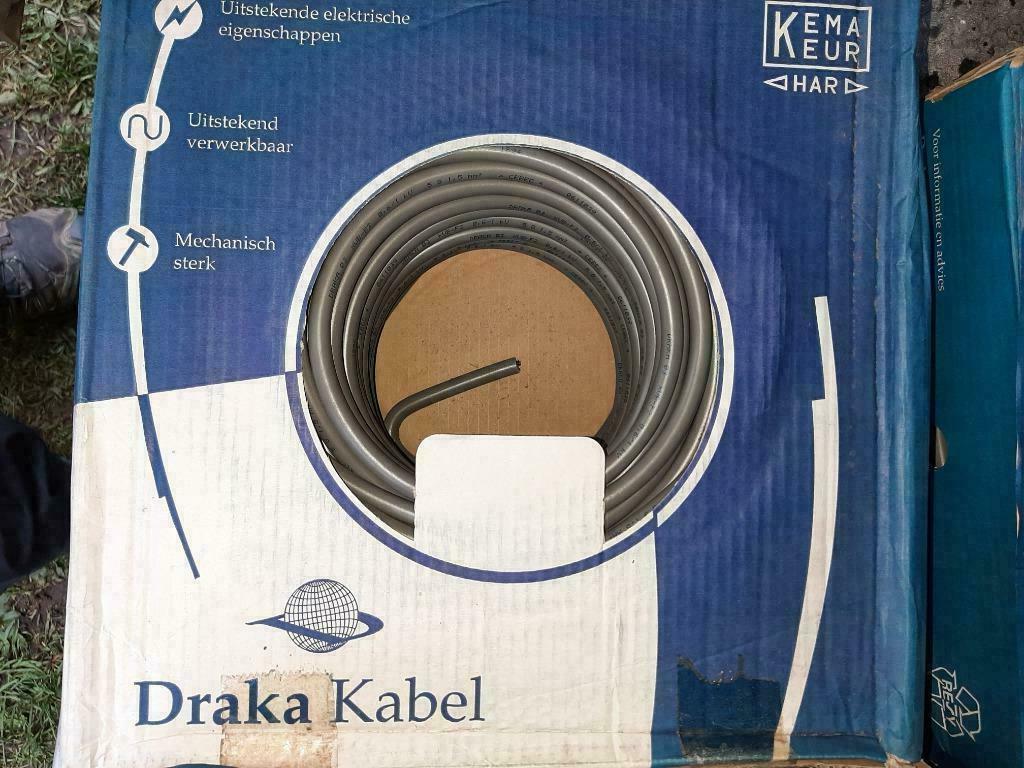 Rouleaux exvb 4x10 mm2 de 50 m 220 €/pièce = 6 €/mètre, Enlèvement, Neuf, Câble ou Fil électrique