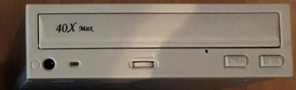 Lite-On CDRom drive (LTN-382, 40-speed, IDE) (NIEUW), Ophalen, Zo goed als nieuw, Intern, Cd