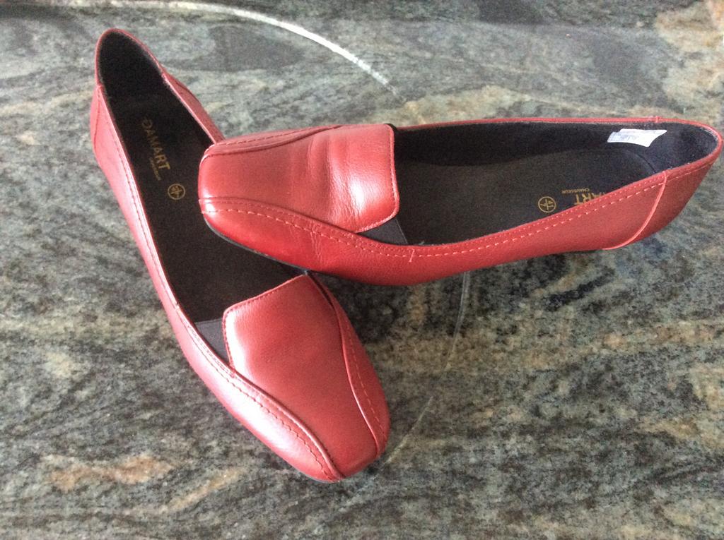 Damesschoenen Damart maat 41 Nieuw!, Kleding | Dames, Schoenen, Ophalen of Verzenden