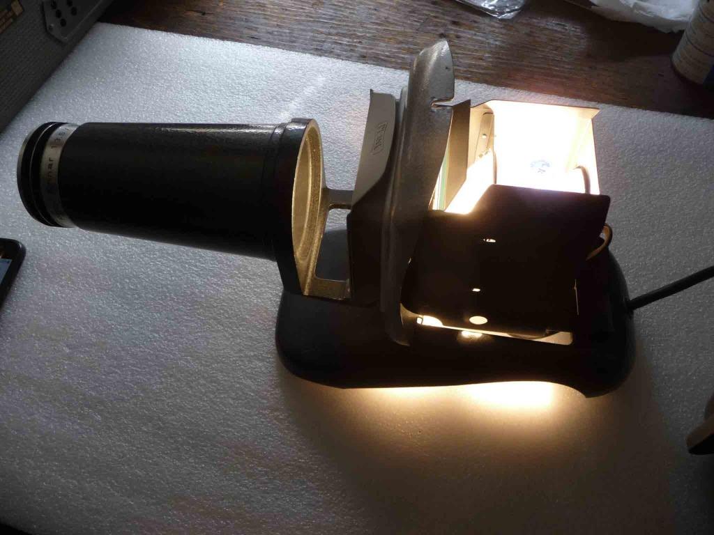 Projecteur pour dias NORIS (type Triumpf 150 ), Audio, Tv en Foto, Ophalen of Verzenden, Gebruikt