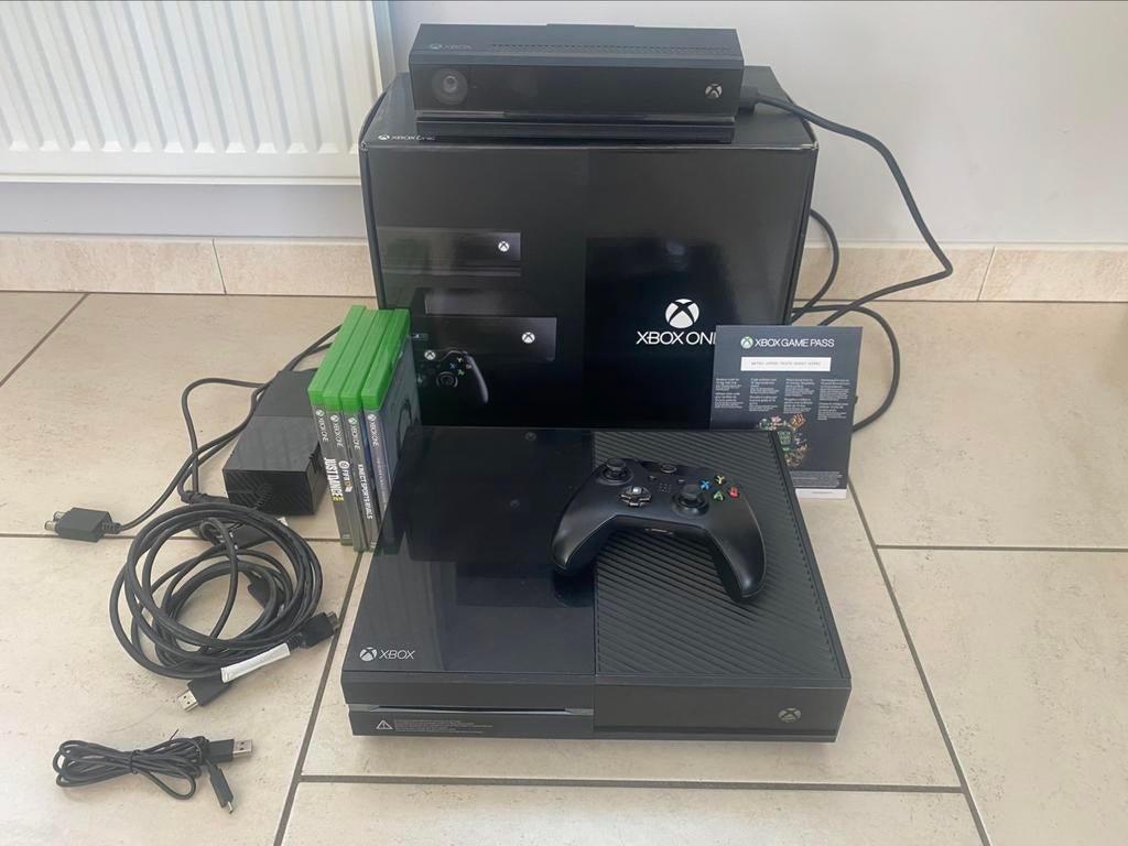 Xbox one Day one 2013 (boite d’origine), Games en Spelcomputers, Ophalen, Xbox One
