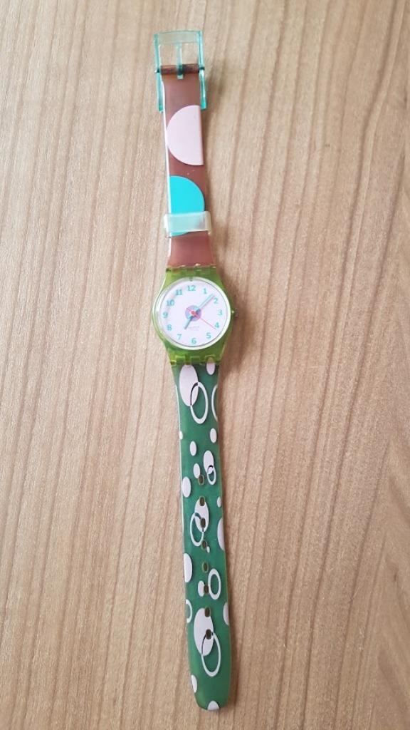 Vintage Swatch kinderhorloge uit 1990, Ophalen of Verzenden, Zo goed als nieuw, Jongen of Meisje