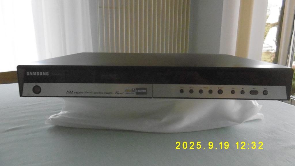 Samsung DVD-HR573, TV, Hi-fi & Vidéo, Autres marques, Comme neuf, Autres lecteurs, Enlèvement