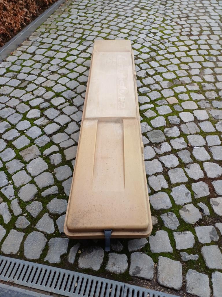 Skibox, Auto diversen, Ophalen