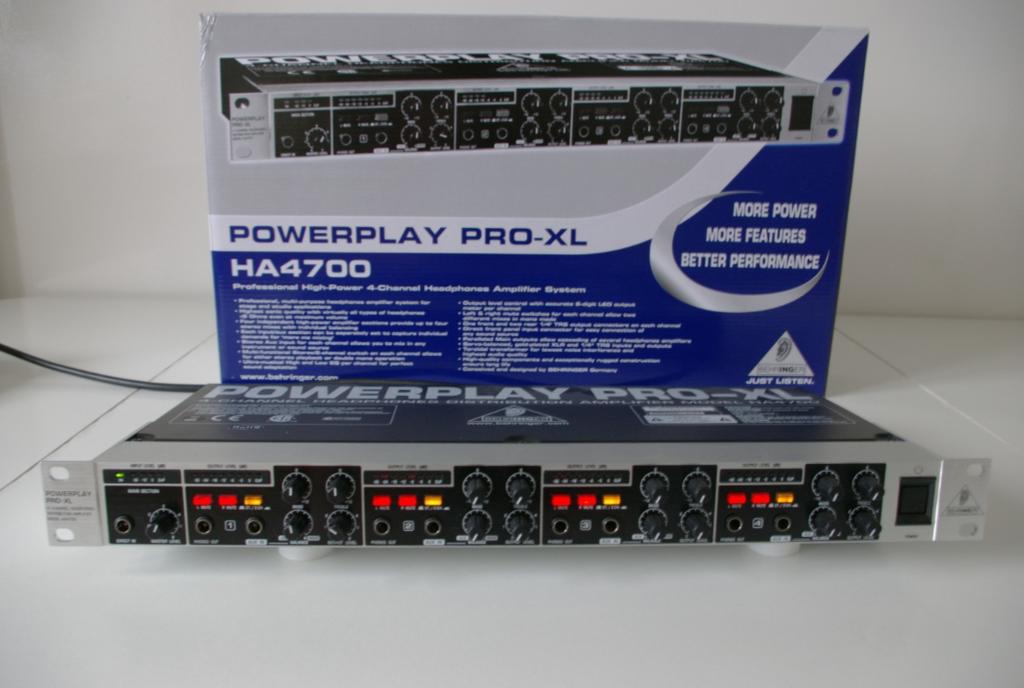 Behringer PowerPlay Pro-XL HA-4700, Gebruikt