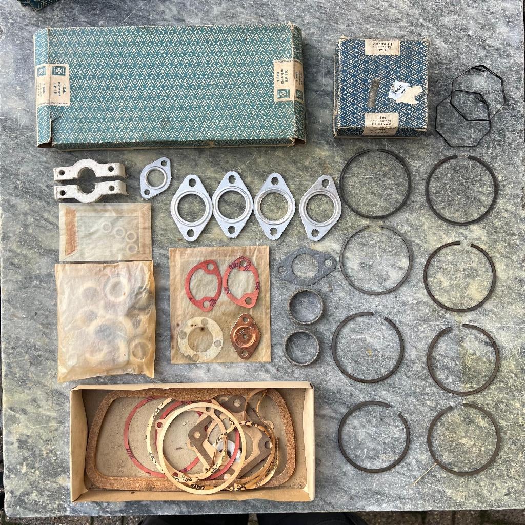 VW NOS 1300 pakking- en zuigerveerset 1965-1970, Ophalen of Verzenden, Zo goed als nieuw