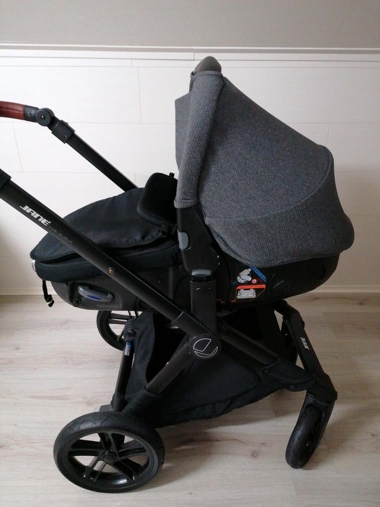 Jané muum met isofix, Kinderen en Baby's, Ophalen, Zo goed als nieuw, Kinderwagen