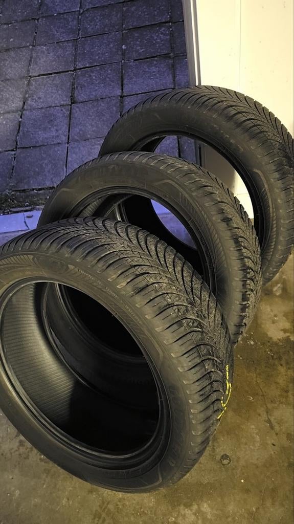 3 banden Goodyear Vector 4seasons G3
245/50 R19 105W, Ophalen, Mazda
