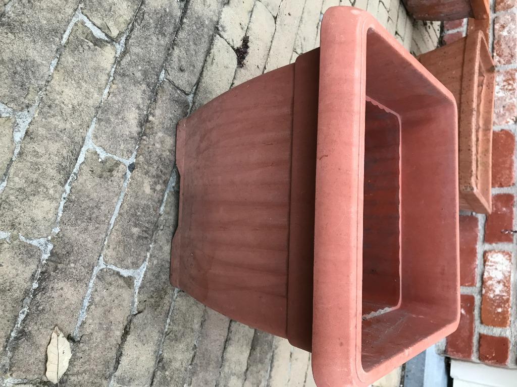 oranje vierkante bloempot, Tuin en Terras, Bloempotten, Gebruikt, Minder dan 40 cm, 25 tot 40 cm, Vierkant, Ophalen of Verzenden