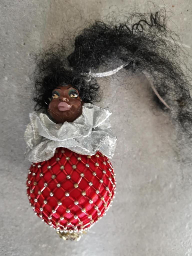 boule de Noël rouge d'une femme africaine, Divers, Noël, Utilisé, Enlèvement ou Envoi