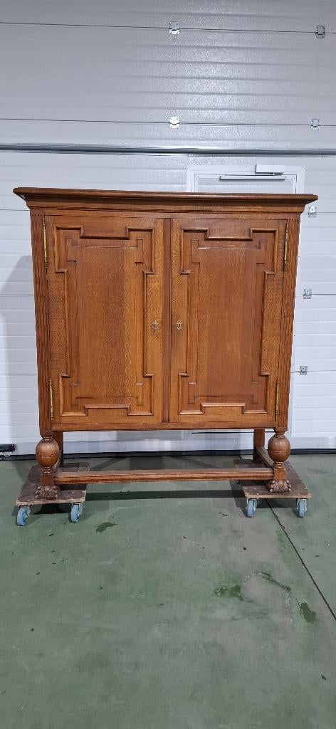 Meubels te koop in Lebbeke, Antiek en Kunst, Antiek | Meubels | Kasten, Ophalen
