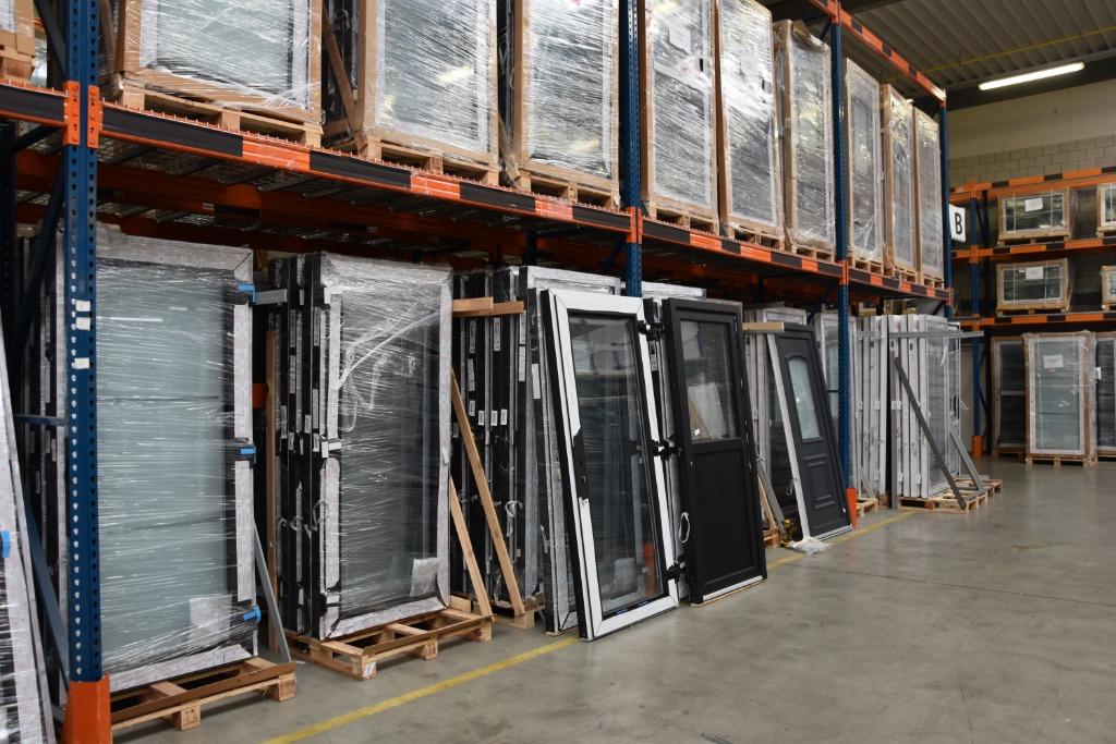 Stockverkoop 10.000 ramen, deuren, schuiframen, kozijnen,, 80 tot 120 cm, Nieuw, Ophalen of Verzenden, 160 cm of meer