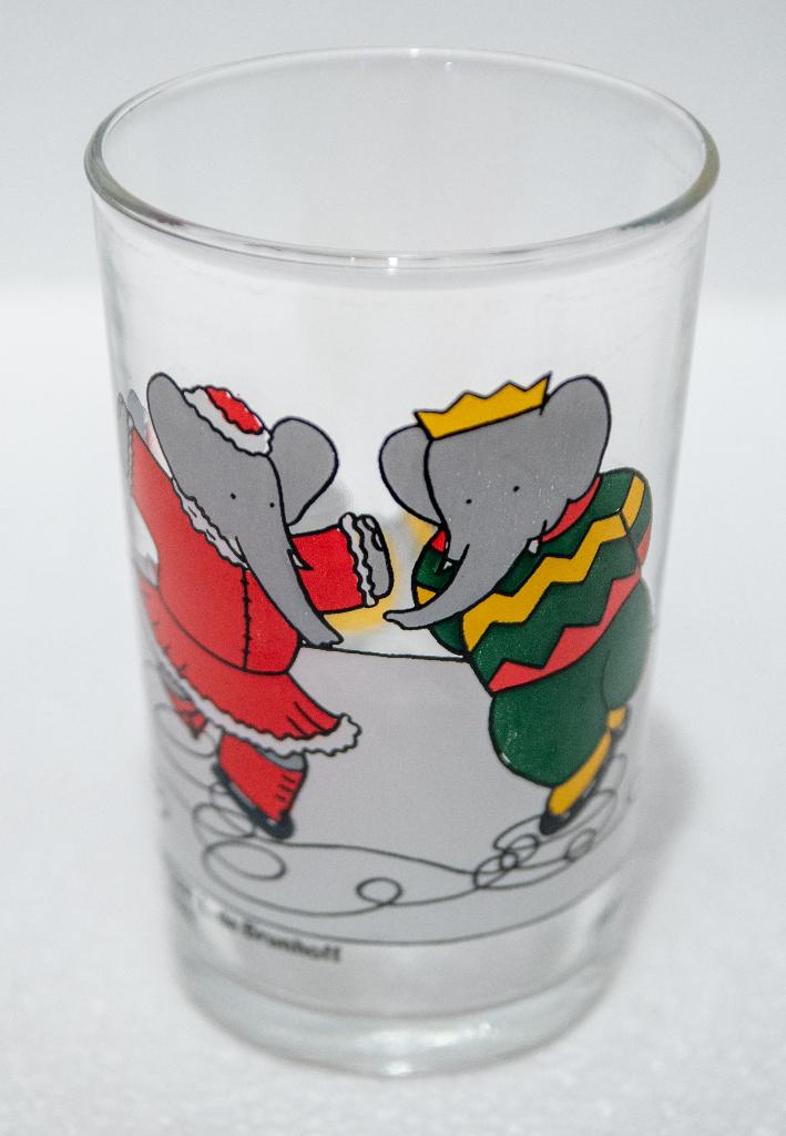 Verre Amora Babar et Céleste patinent avec leurs enfants, Enlèvement ou Envoi, Comme neuf, Verre à eau