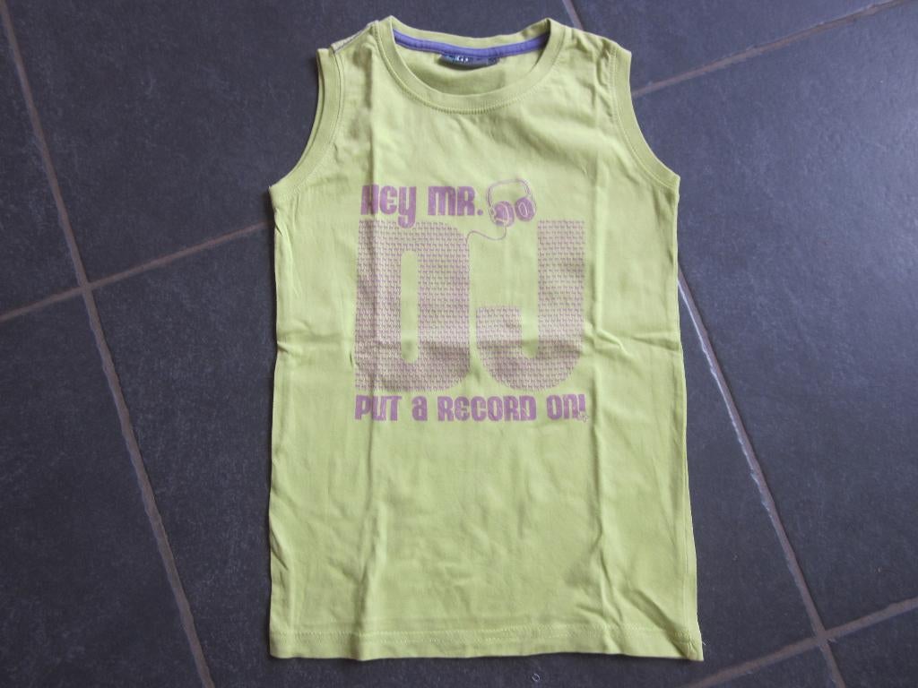 groen T-shirt zonder mouwen met Hey Mr. DJ, Enfants & Bébés, Vêtements enfant | Taille 122, Utilisé, Garçon, Chemise ou À manches longues