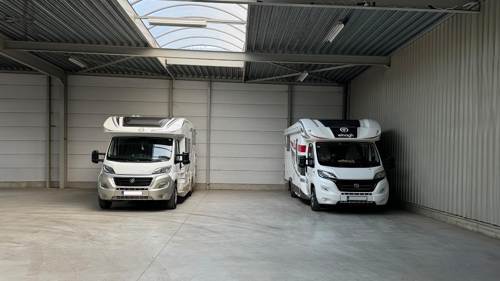 Indoor stalling caravan / camper / mobilhome, Caravans en Kamperen