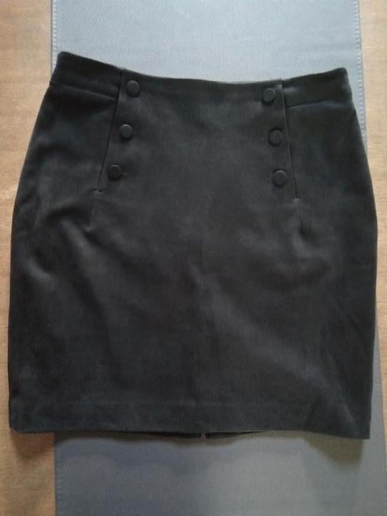 Jupe faux-daim avec boutons décoratives taille L, Enlèvement ou Envoi, Comme neuf, Taille 42/44 (L)