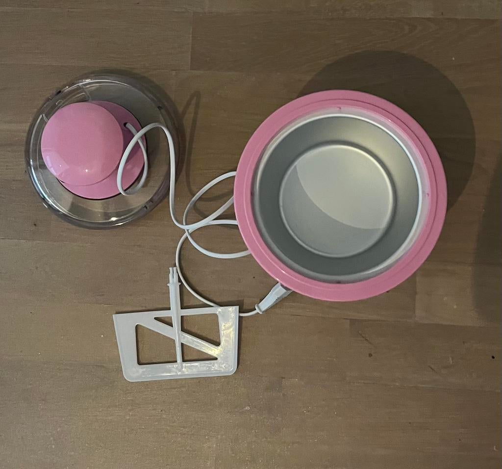 Ijsmaker roze, Elektronische apparatuur, Ophalen of Verzenden, Zo goed als nieuw