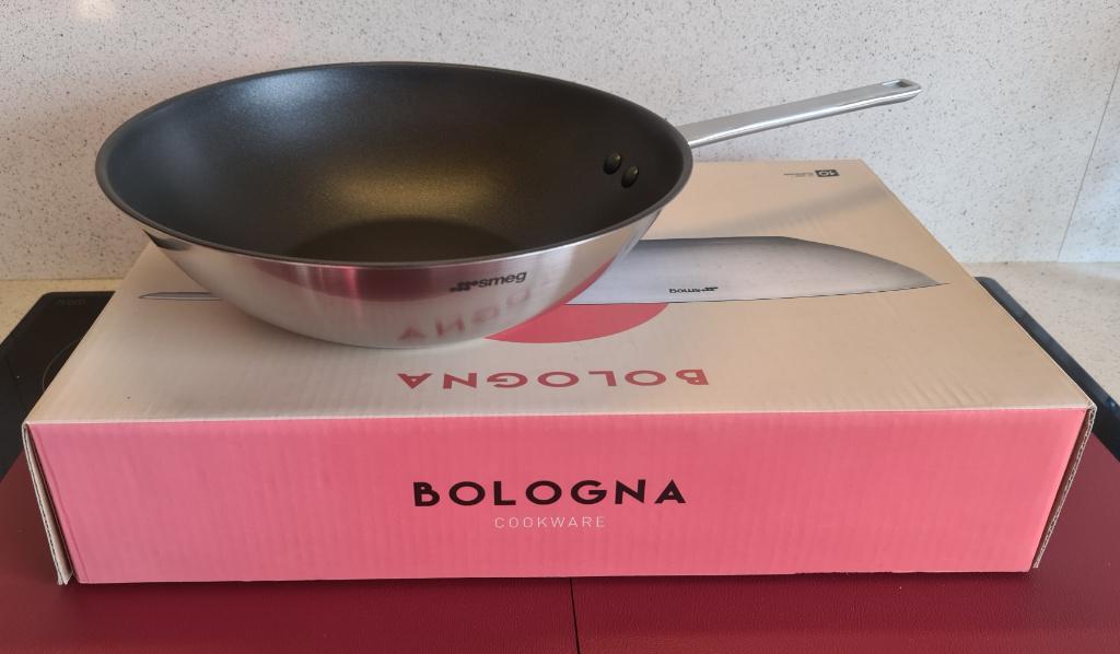 Wokpan - 30 cm - Bologna/Smeg, Inox, Nieuw, Ophalen of Verzenden, Keramische plaat
