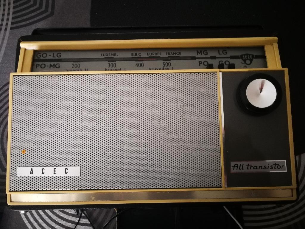 Radio Acec 5056 uit 1962, Antiquités & Art, Antiquités | TV & Hi-Fi, Enlèvement